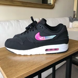 Airmax 1 Jelly Jewel Black sz 10.5